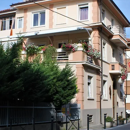 La Pajassa Bed and Breakfast Alba  Exterior foto